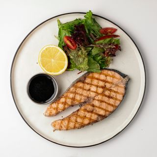 Salmon стейк