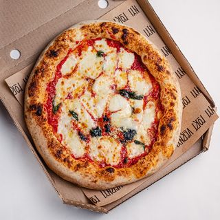 Неаполитанская пицца Маргарита