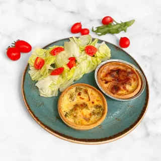 Киш с семгой и брокколи