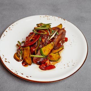 Салат с языком