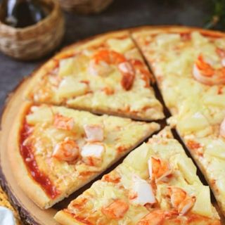 Пицца с морепродуктами