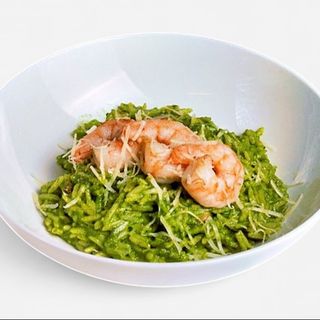 Орзо с креветками и грибами