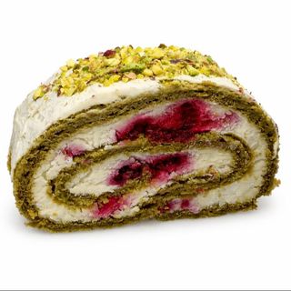 Рулет матча с малиной