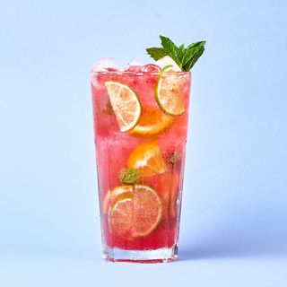 Личи клубника