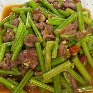 37 Сельдерей с говядиной 芹菜牛肉