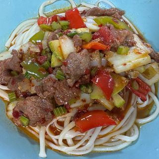 Гуйру лағман 过油肉拌面