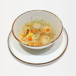 Суп с куриными фрикадельками