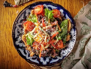 Салат с хрустящей курицей