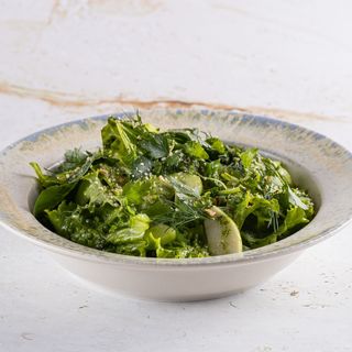 Большой зеленый салат 