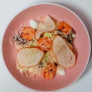 Салат "Цезарь" с креветками