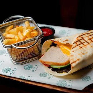 Твистер с овощами и куриным филе