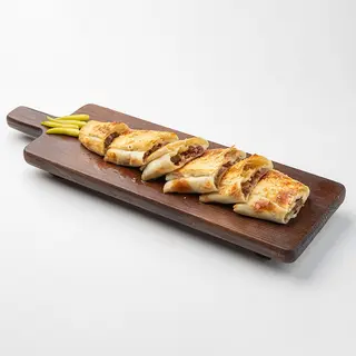 Рулет пиде с тушеным мясом 