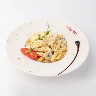 Пенне с курицей в сливочном соусе 
