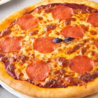 Пицца пепперони