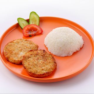 Котлета с рисом