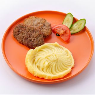 Котлета с гречкой 