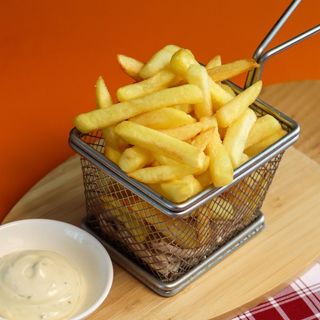 Картофель фри 150гр (+соус)