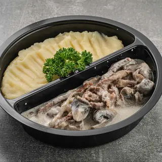 Бефстроганов с грибами (150 гр.)