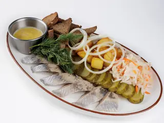Русская закуска
