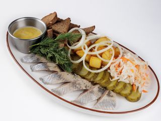 Русская закуска