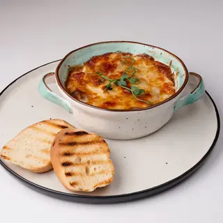 Запеченная курица в сливочном соусе
