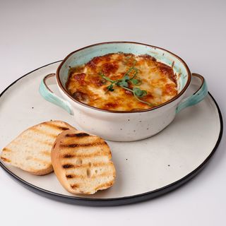 Запеченная курица в сливочном соусе