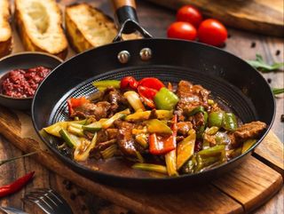 Говядина на жаровне