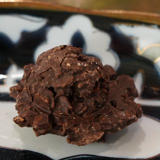 Роше темный