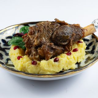 Рулька баранины по восточному