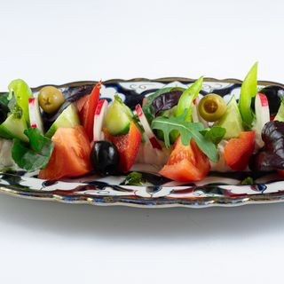 Салат Бахор