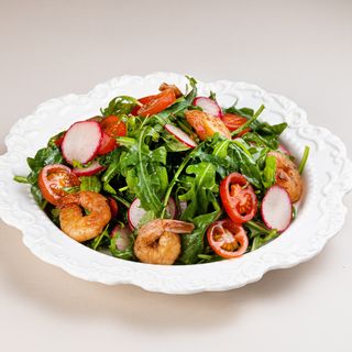 Руккола с креветками