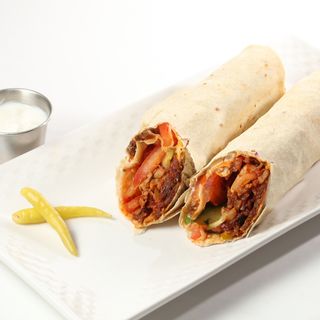 Искандер в лаваше с курицей