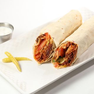 Искандер в лаваше с курицей большой размер (1,5)