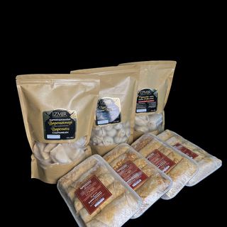 Манты с фаршем и капустой