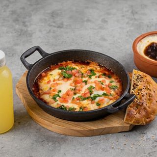 Комбо с завтраком из печи + лимонад + сютлач