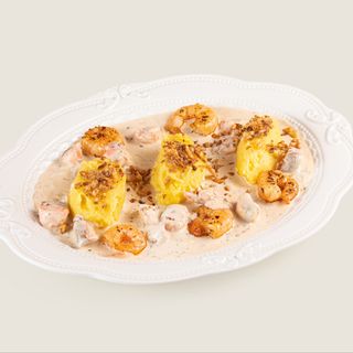 Жаркое из креветок и лосося
