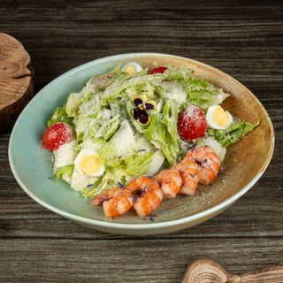 Салат "Цезарь" с креветками 
