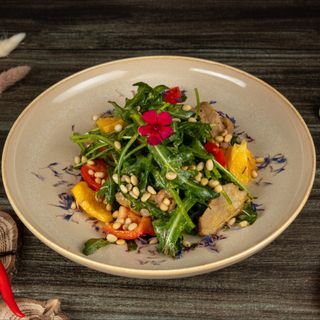 Салат из утиной грудки с филе из апельсинов