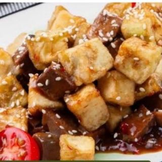 Хрустящие баклажаны с говяжьим языком