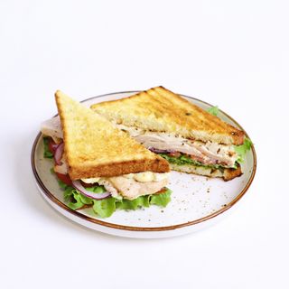 Сэндвич с курицей 