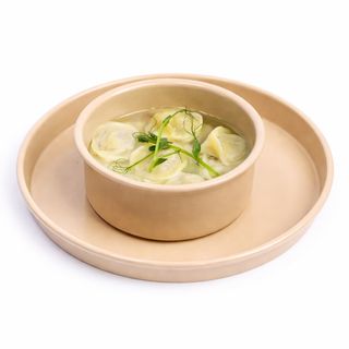 Пельмешки с бульоном 