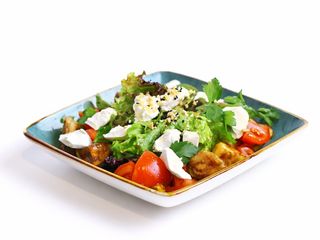 Салат с баклажанами и творожным сыром