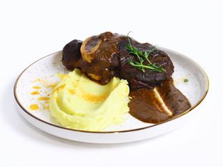 Оссобуко с картофельным пюре