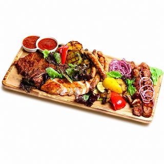 Большой сет из мяса и птицы