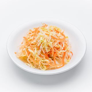 Салат из квашеной капусты (120 г)