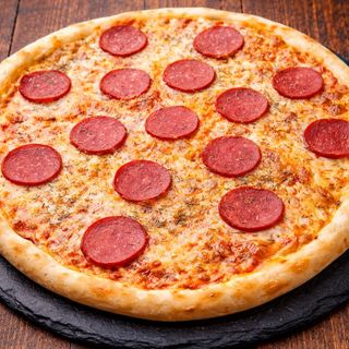 Пицца "Пепперони" 33 см
