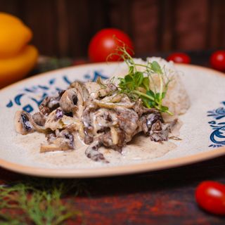 Бефстроганов