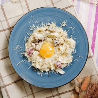 Паста "Феттучини Карбонара"