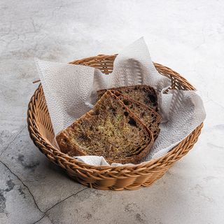 Хлеб чесночный черный