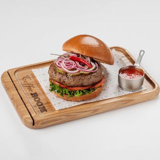 Бургер с говяжий с Моцареллой